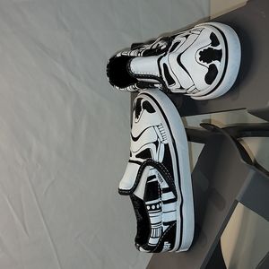 Star Wars X vans Slip on skate shoes in great condition  toddler size 8